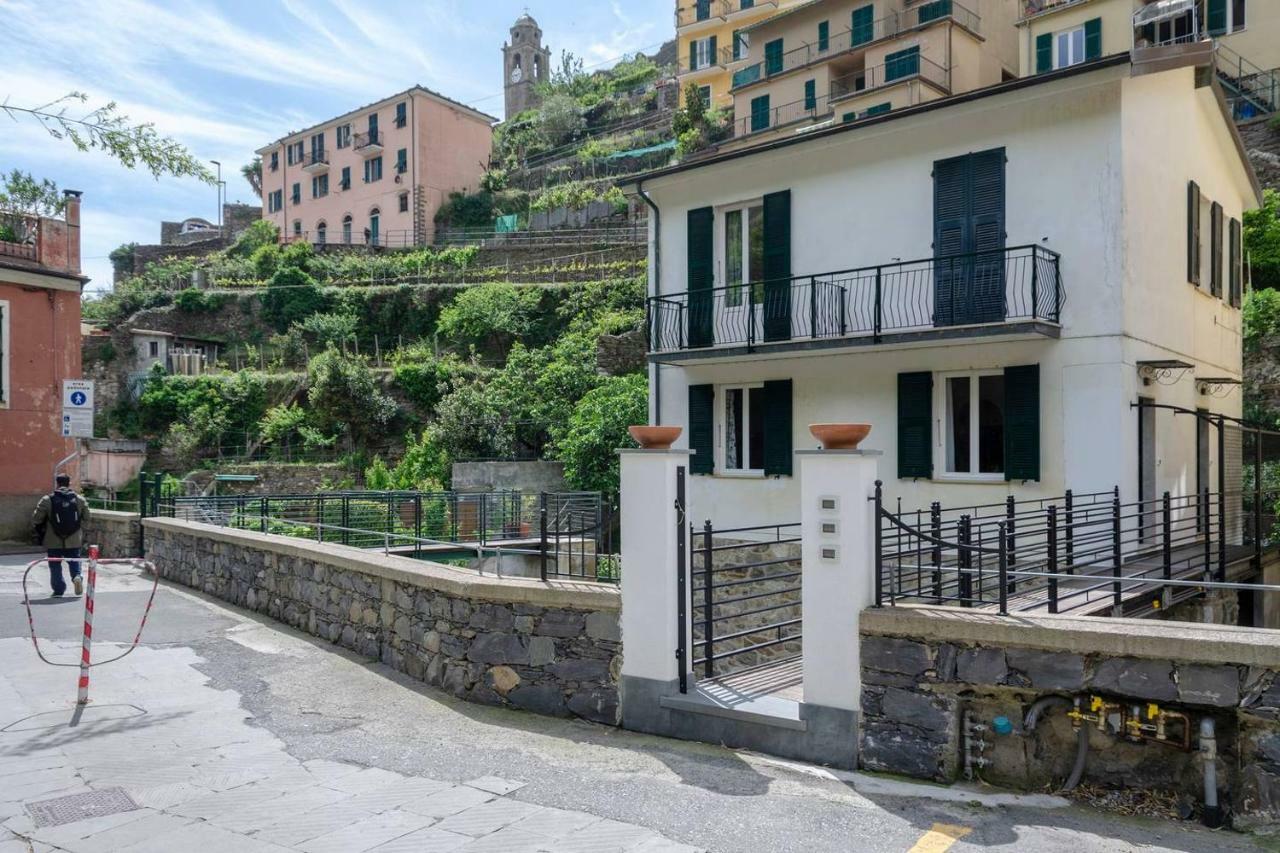 Joivy Family Flat With Little Patio, Cinque Terre Apartment Vernazza Ngoại thất bức ảnh