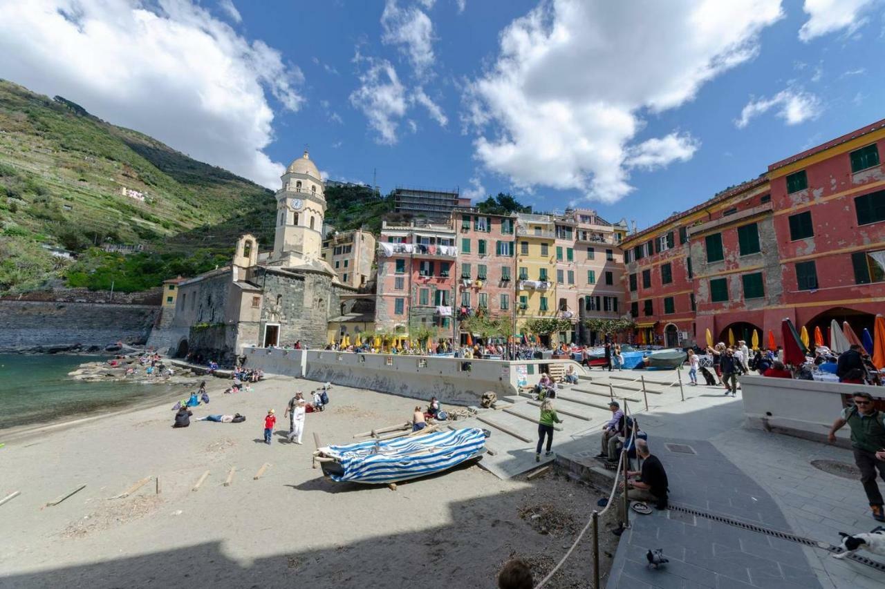 Joivy Family Flat With Little Patio, Cinque Terre Apartment Vernazza Ngoại thất bức ảnh
